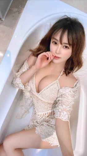 中韩混血美女，流利两国语言